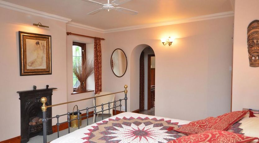 Photo of 3 Bed in Exton