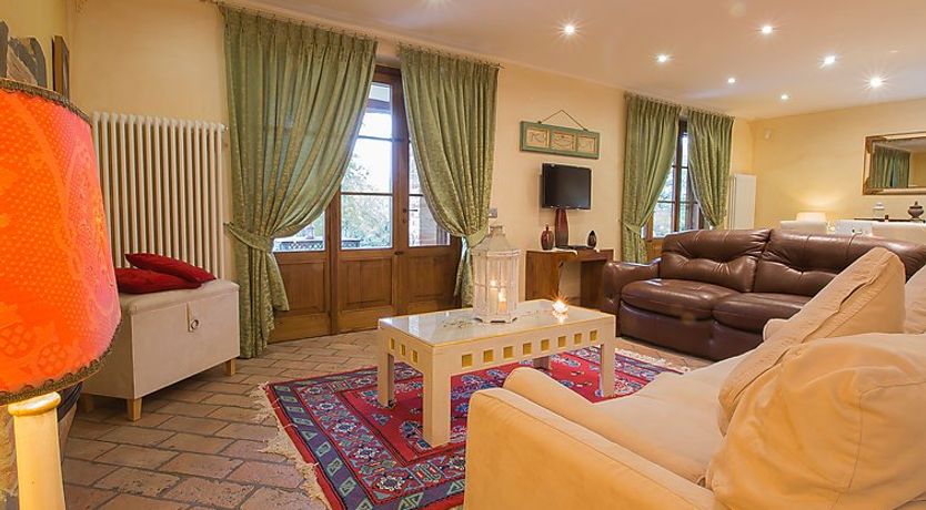 Photo of Oleandra sul Lago