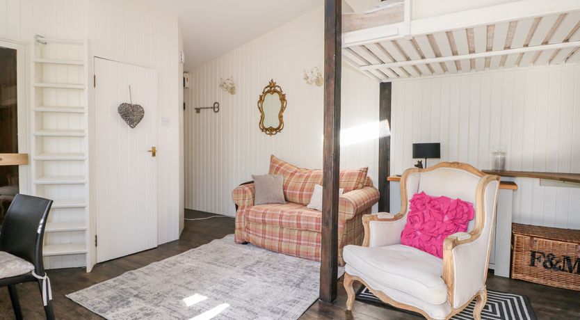 Photo of Woodmancote Lodge