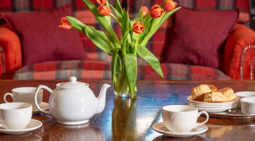 Photo of 8 Bed in Bettws Cedewain