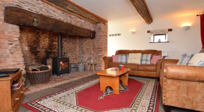 Photo of 2 Bed in West Monkton