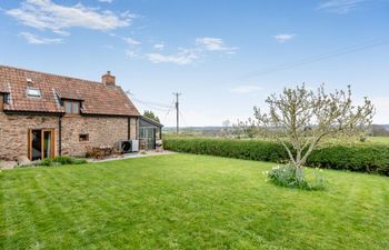 2 Bed in Taunton Holiday Cottage