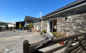 Photo of Barn in West Wales