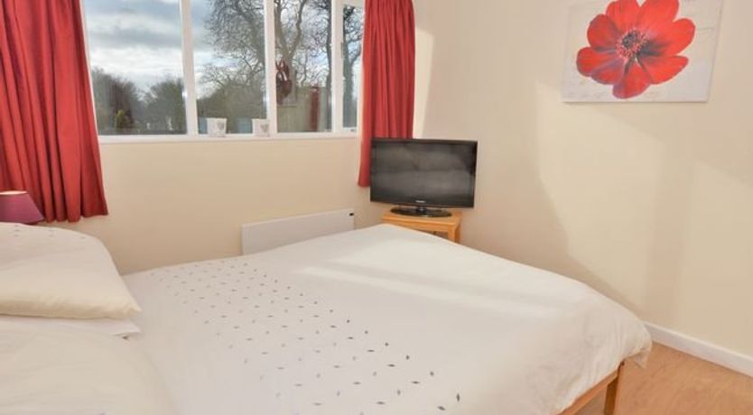 Photo of 5 Bed in Walworth