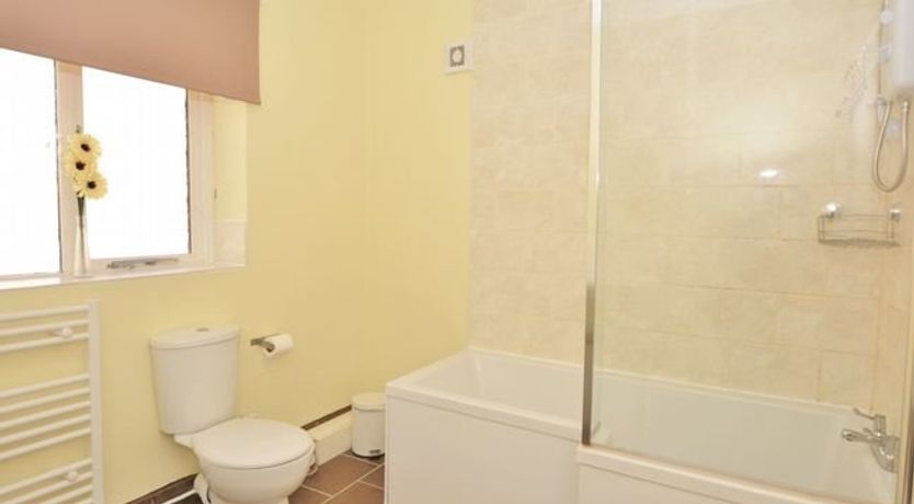 Photo of 5 Bed in Walworth