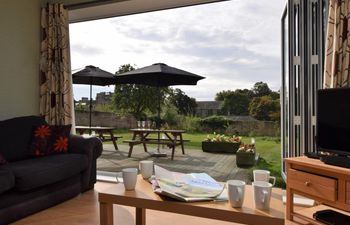 5 Bed in Darlington Holiday Cottage