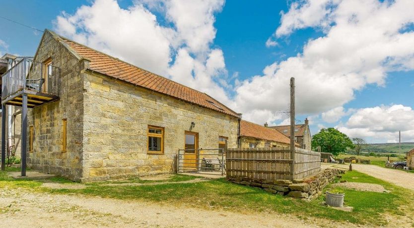 Photo of 2 Bed in Chop Gate