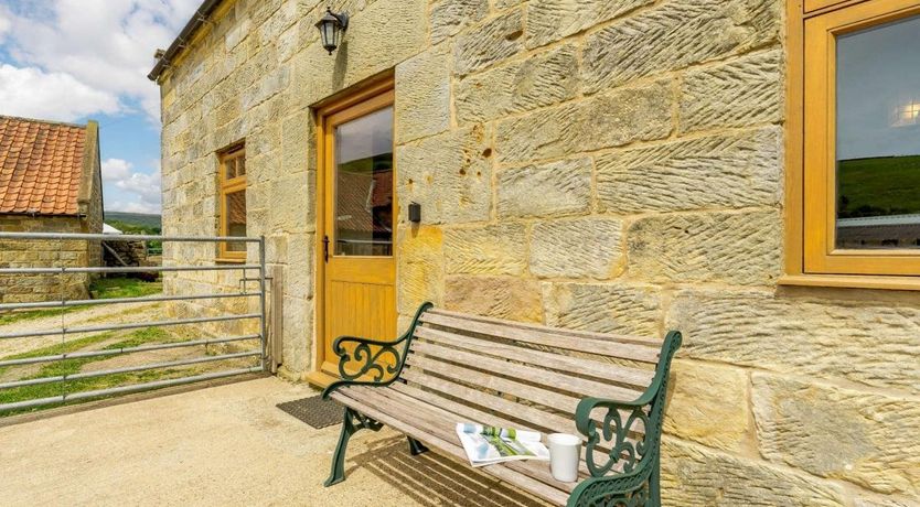 Photo of 2 Bed in Chop Gate