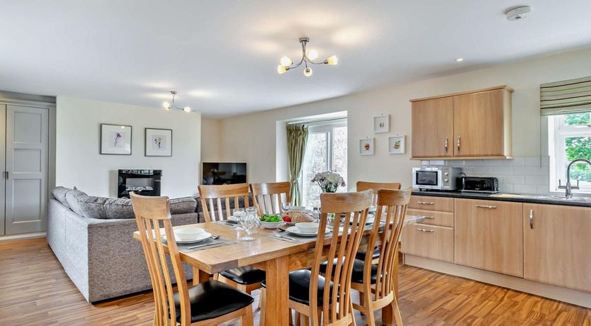 Photo of 3 Bed in Zeal Monachorum