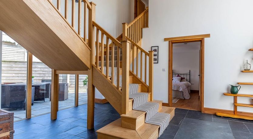 Photo of 6 Bed in Bradworthy