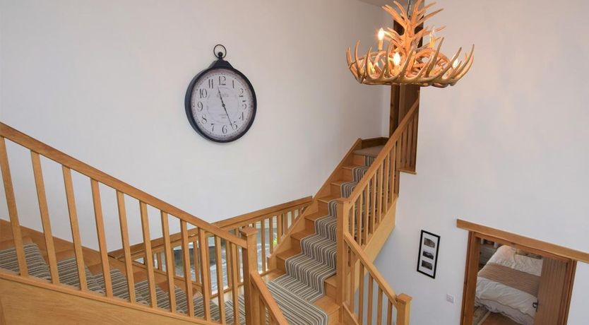 Photo of 6 Bed in Bradworthy