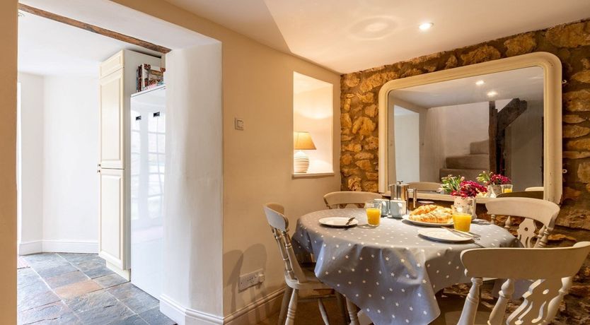 Photo of 2 Bed in Stow on the Wold