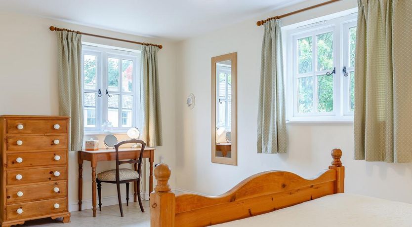 Photo of 2 Bed in Tregavethan