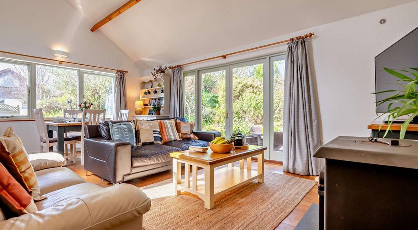 Photo of 2 Bed in St. Ives