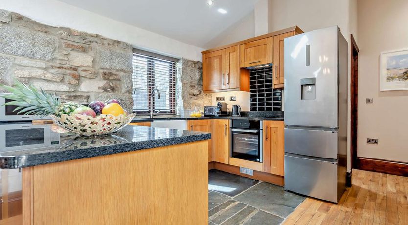 Photo of 2 Bed in Trebudannon