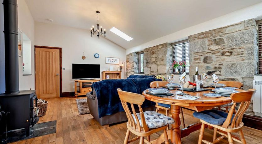 Photo of 2 Bed in Trebudannon