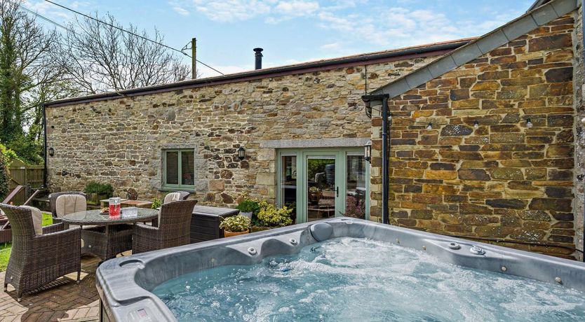 Photo of 2 Bed in Newquay