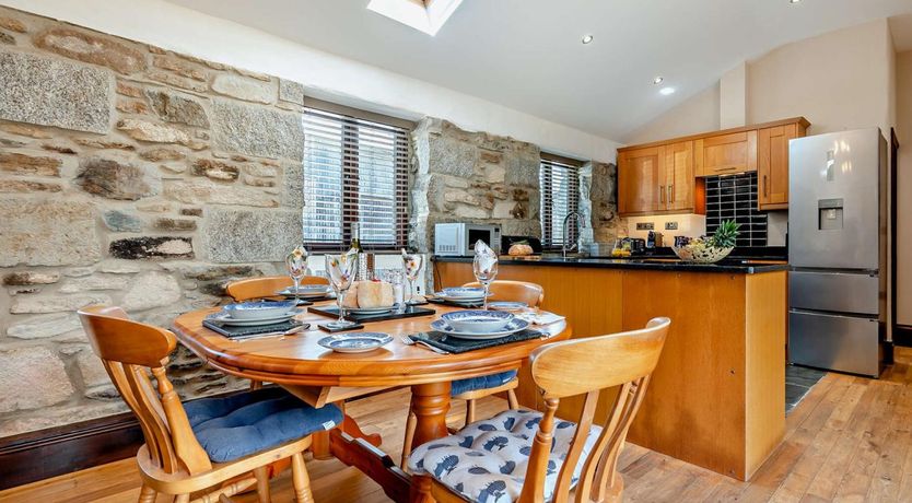 Photo of 2 Bed in Newquay