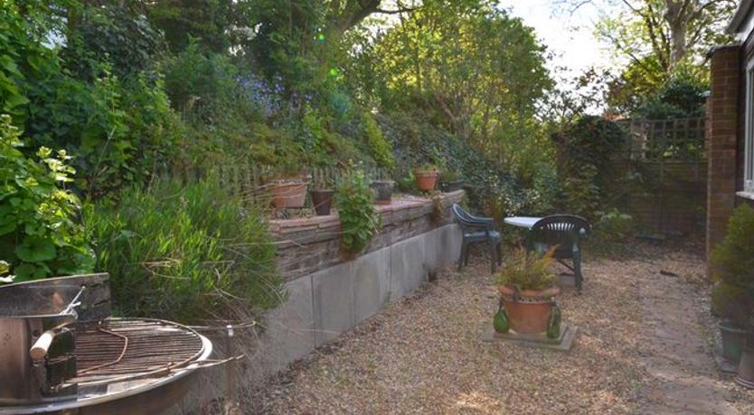 Photo of 2 Bed in Weybourne