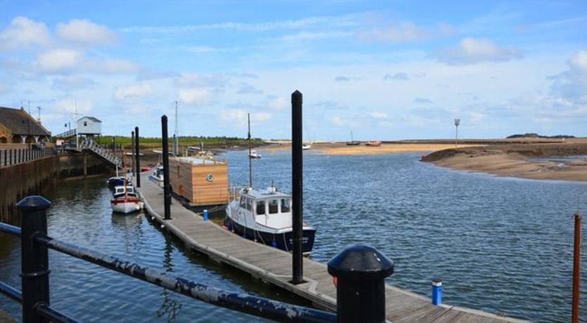 Photo of 2 Bed in Weybourne