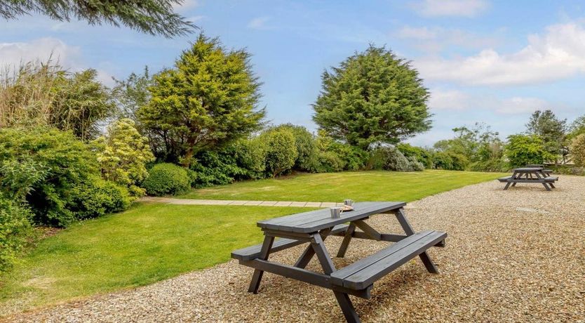 Photo of 1 Bed in Berrynarbor