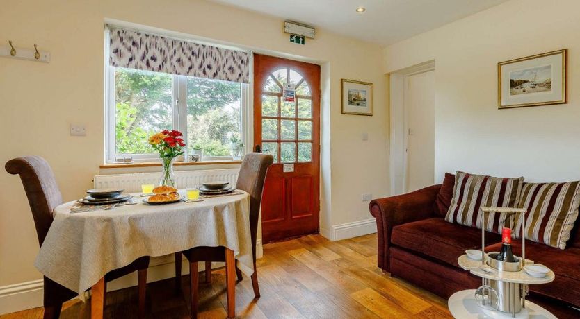 Photo of 1 Bed in Berrynarbor