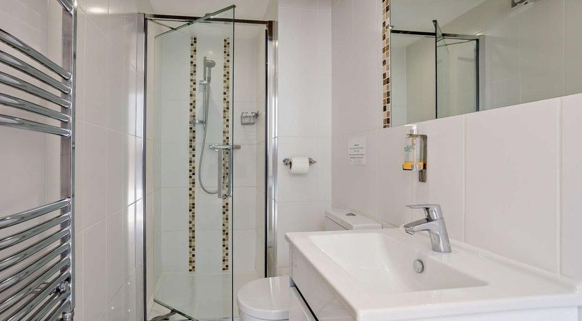 Photo of 3 Bed in Trull