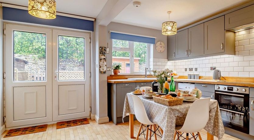 Photo of 2 Bed in Northrepps