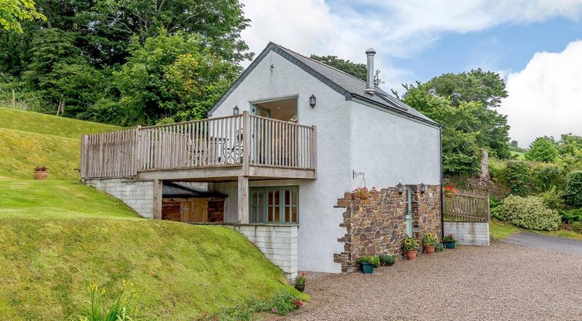 Photo of 1 Bed in Tregavethan