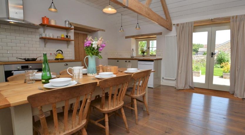 Photo of 3 Bed in Hazelbury Bryan