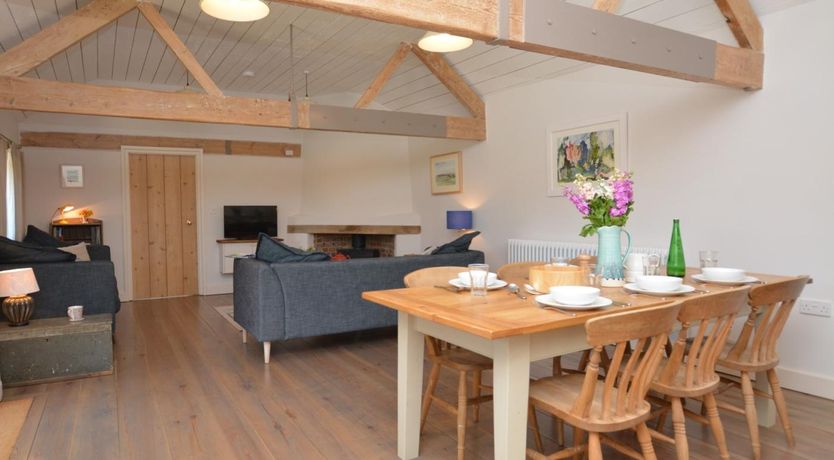 Photo of 3 Bed in Sturminster Newton