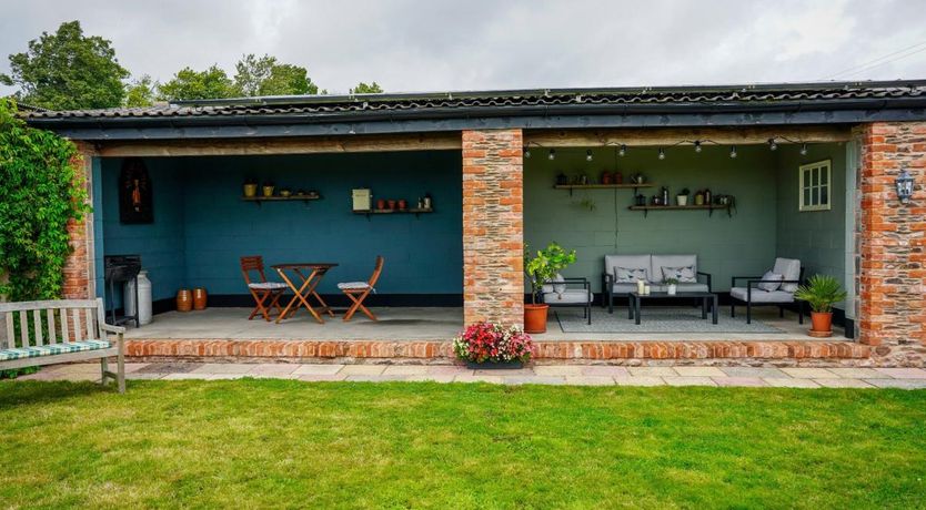 Photo of 1 Bed in West Monkton