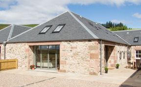 Photo of Barn in Angus