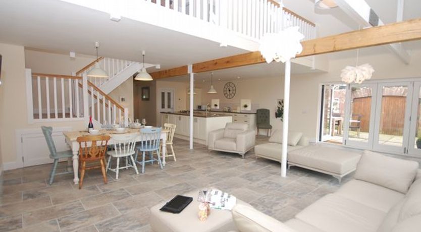 Photo of 4 Bed in Kirriemuir