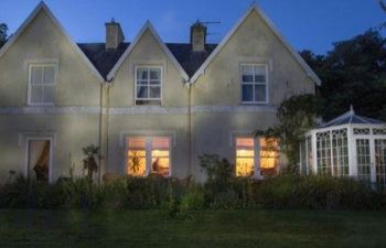 Glendalough House Holiday Cottage