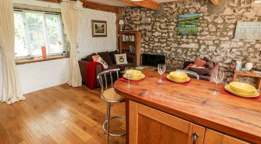 Photo of Beekeeper's Cottage