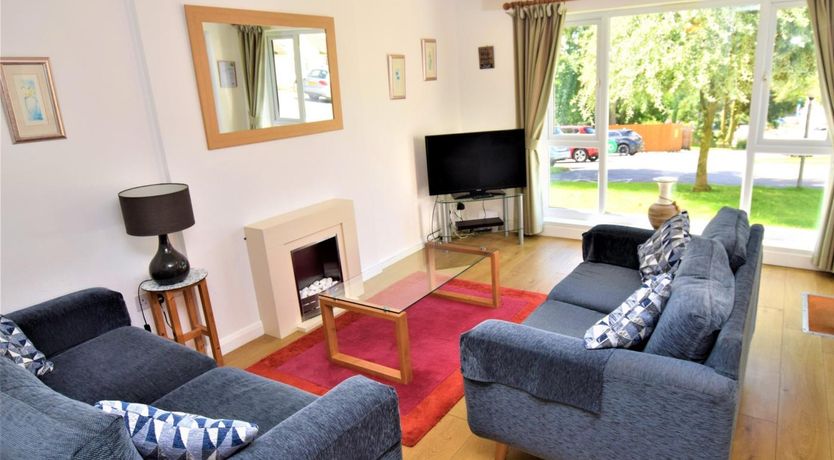 Photo of 3 Bed in Callington