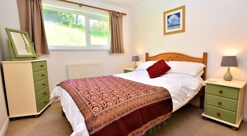 Photo of 3 Bed in Callington