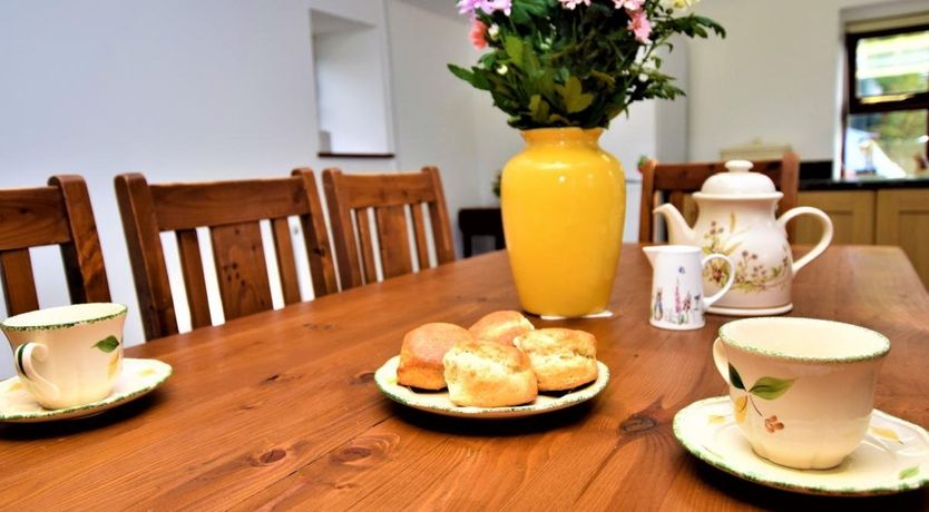 Photo of 3 Bed in Llannerch y Medd