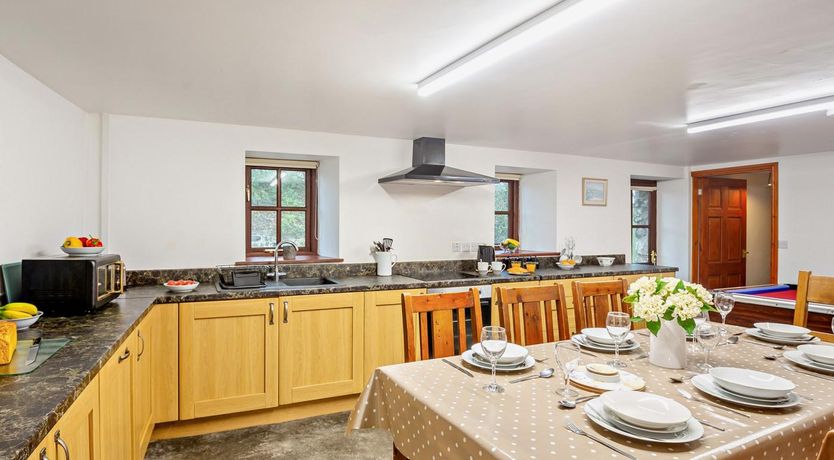 Photo of 3 Bed in Llanerchymedd