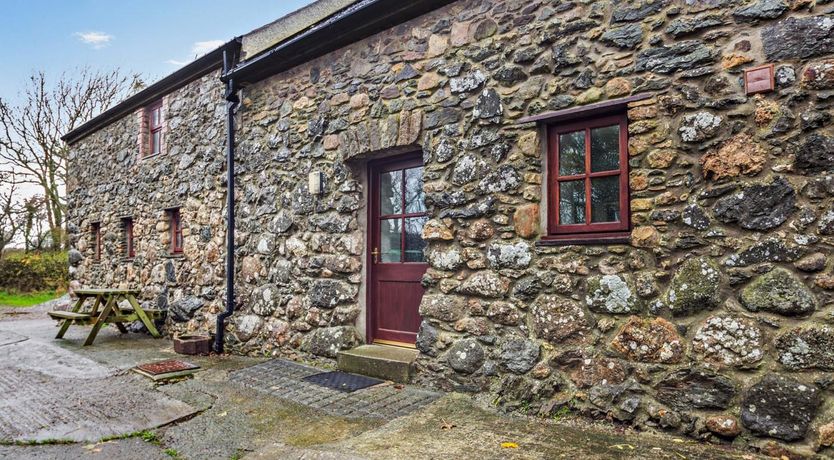 Photo of 3 Bed in Llanerchymedd