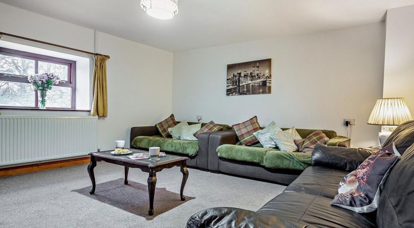 Photo of 3 Bed in Llanerchymedd