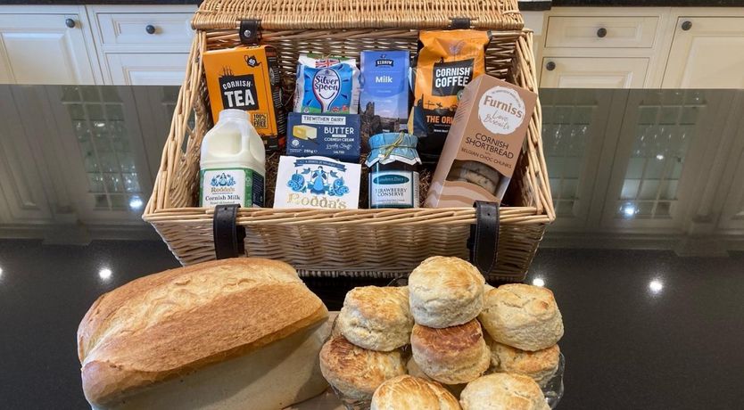 Photo of 5 Bed in Bude