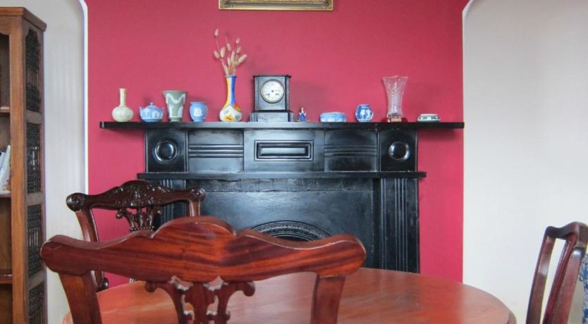 Photo of Kilmurvey House