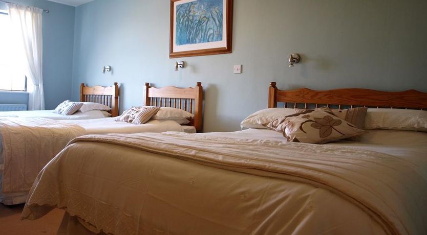 Photo of Smugglers Inn