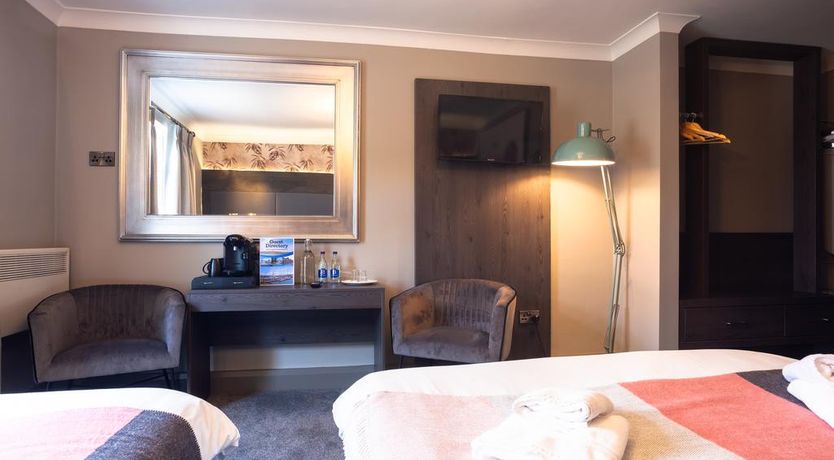 Photo of The Hillgrove Inn