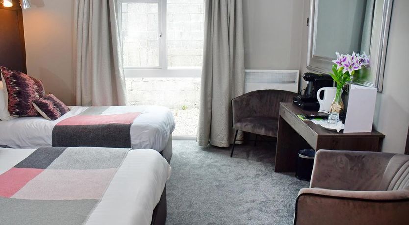 Photo of The Hillgrove Inn