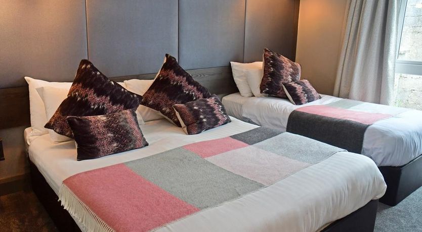 Photo of The Hillgrove Inn