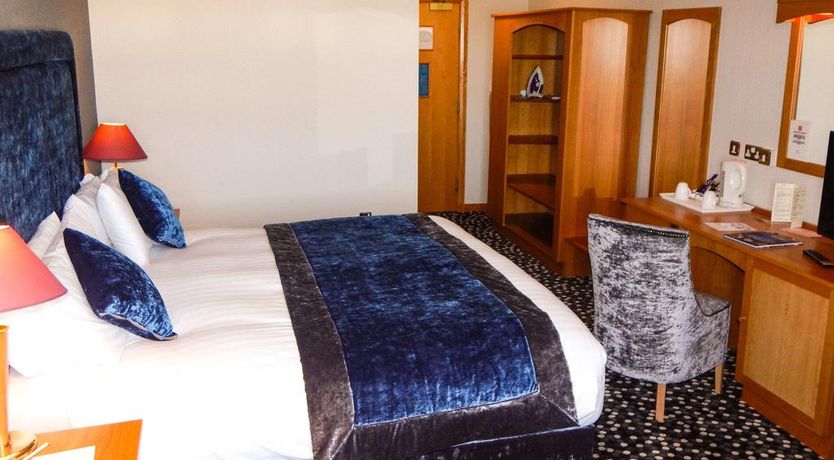 Photo of Clarion Hotel