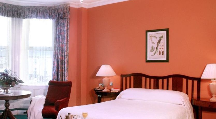 Photo of Foyles Hotel